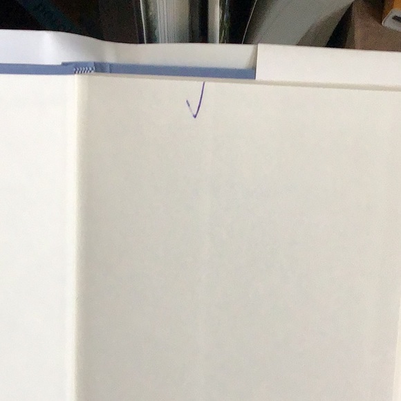 📚3 for 16📚 The Rumor - Picture 3 of 3